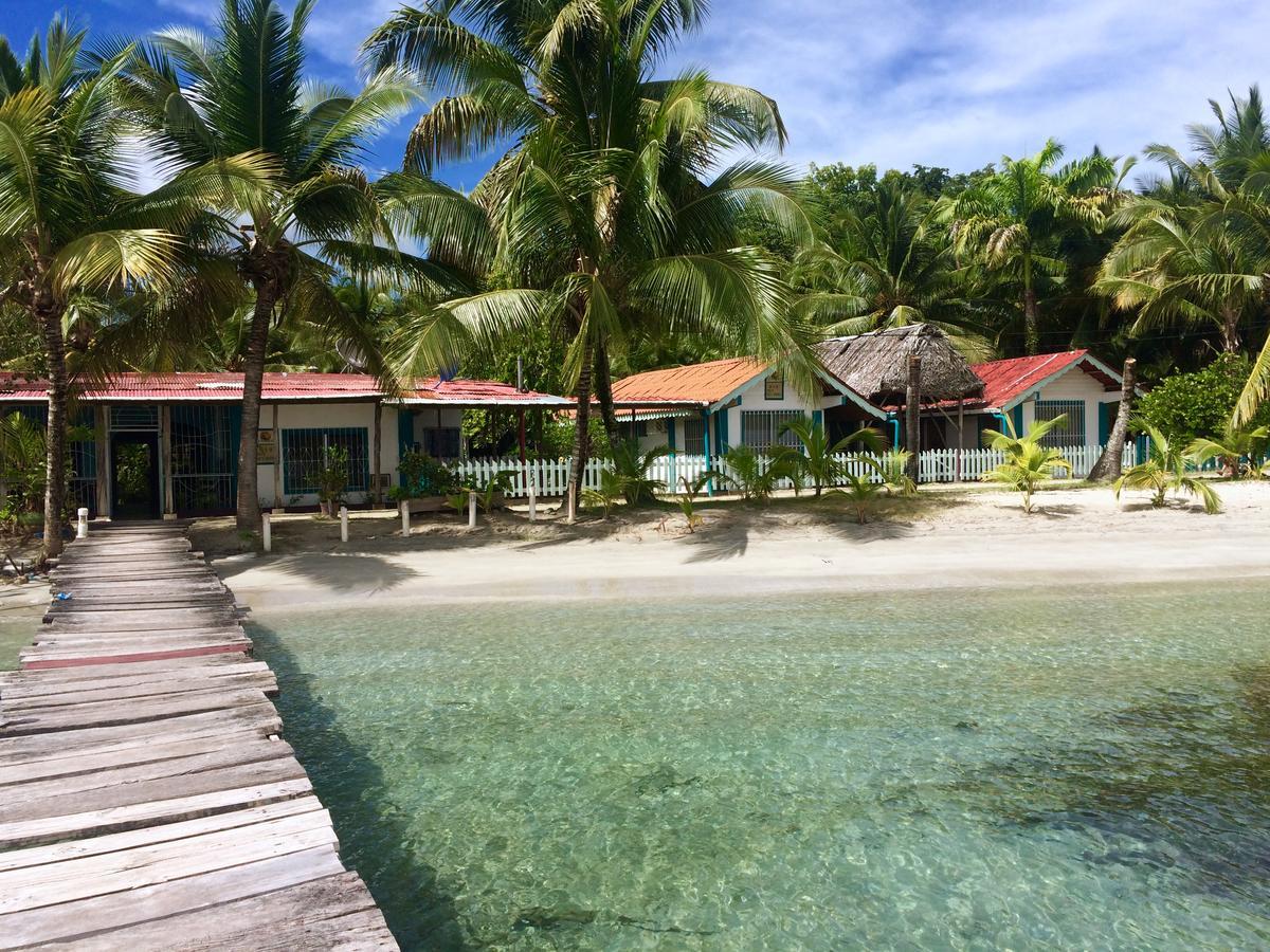 Dona Mara Gastro Hotel Bocas Town Exterior foto